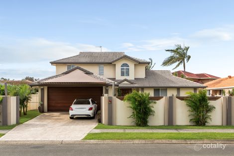 35 Santa Cruz Bvd, Clear Island Waters, QLD 4226