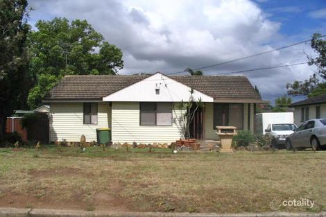 15 Cedar Cres, North St Marys, NSW 2760