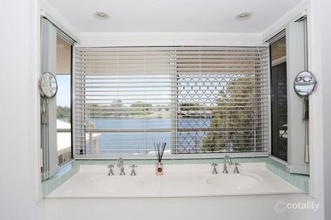 Property photo of 59 Port Jackson Boulevard Clear Island Waters QLD 4226