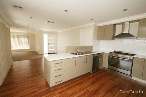 Property photo of 1/10 Osterley Street Bourkelands NSW 2650