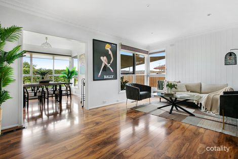 Property photo of 18 Robins Avenue Reservoir VIC 3073