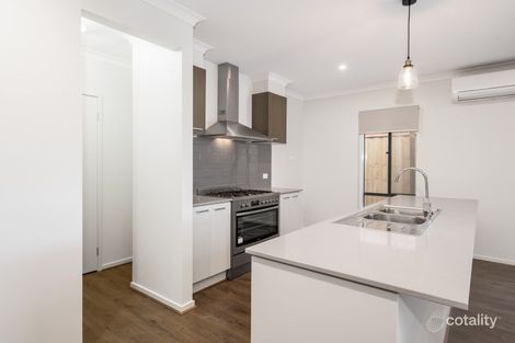 Property photo of 24 Swallowtail Avenue Clyde North VIC 3978