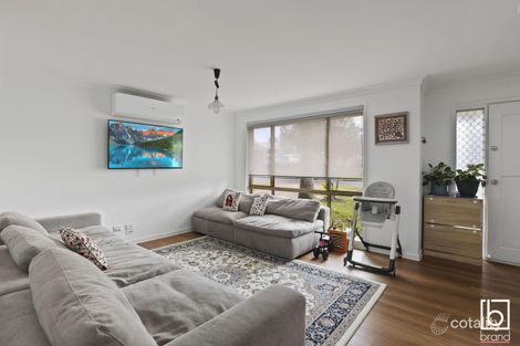 Property photo of 19 Loongana Crescent Blue Haven NSW 2262