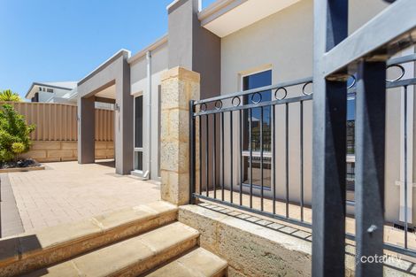 Property photo of 5 Cocoa Pass Iluka WA 6028