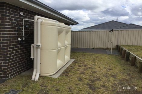 Property photo of 27 Regatta Way Summerland Point NSW 2259