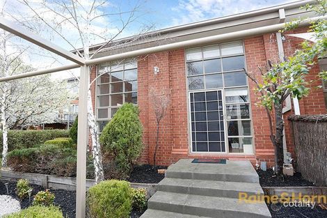 Property photo of 17 Parade Square Maribyrnong VIC 3032