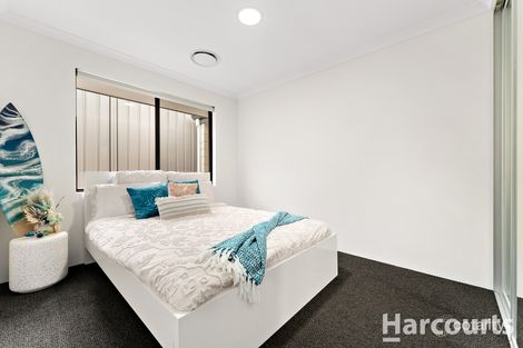 Property photo of 30 Headingley Link Meadow Springs WA 6210