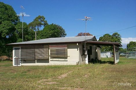 23-25 Second St, Home Hill, QLD 4806