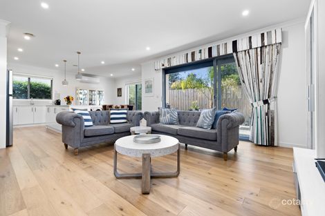 Property photo of 2/1 Weatherston Road Seaford VIC 3198