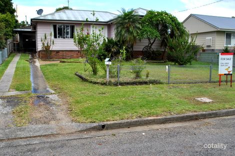 35 Spencer Rd, Mannering Park, NSW 2259