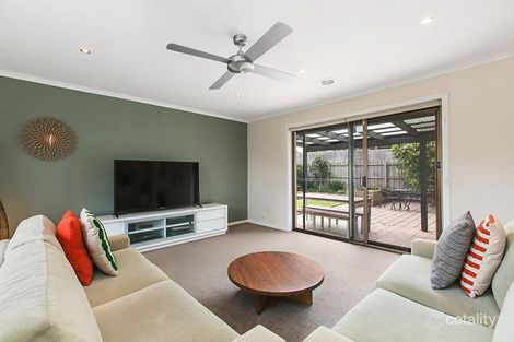 Property photo of 4 Seaton Drive Dingley Village VIC 3172