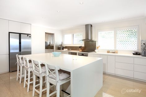 Property photo of 96 Bamboo Avenue Benowa QLD 4217