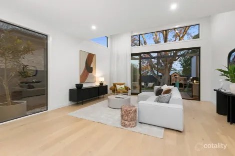 Property photo of 8B Devon Street Cheltenham VIC 3192
