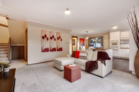 Property photo of 14 Scenic Court Croydon North VIC 3136