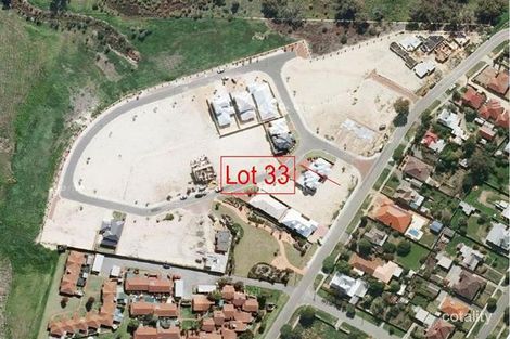 Property photo of 1 Aquaviva Circle Viveash WA 6056