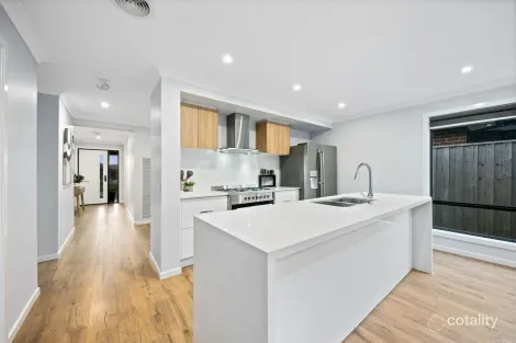Property photo of 26 Liberty Crescent Beveridge VIC 3753