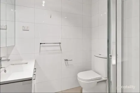 Property photo of 205/494 North Road Ormond VIC 3204