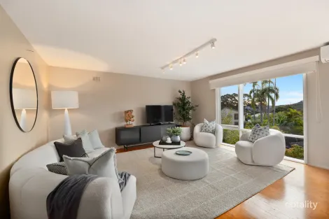 Property photo of 15 Karalta Crescent Belrose NSW 2085