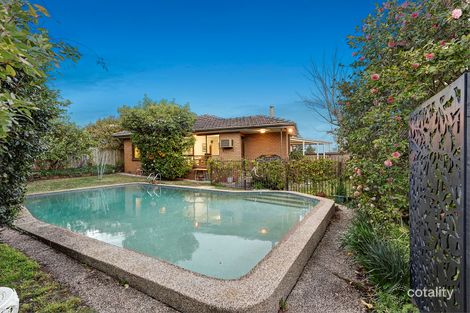 Property photo of 31 Hillside Road Mount Waverley VIC 3149