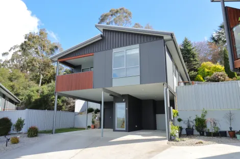 2/26 Thelma St, Newstead, TAS 7250
