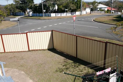 Property photo of 15 Roseneath Parade Wynnum West QLD 4178