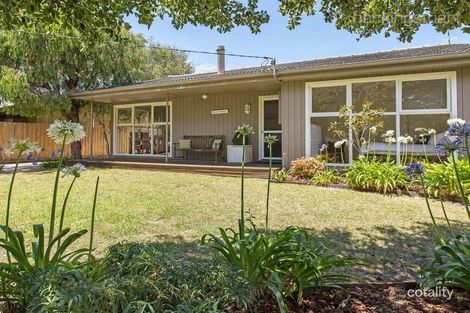 Property photo of 19 Charles Street Blairgowrie VIC 3942