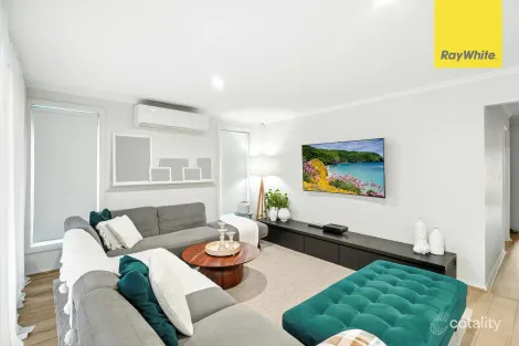 Property photo of 7 Bugle Street Ropes Crossing NSW 2760