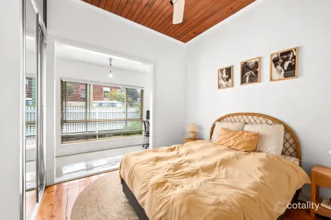 Property photo of 18 Arnold Street Mayfield NSW 2304