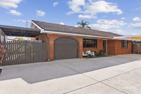 1/9 Hakea Ave, Yamba, NSW 2464