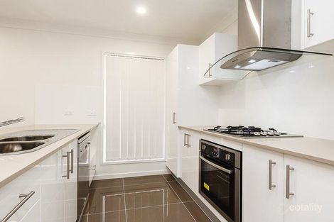 Property photo of 8 Chalk Street Yarrabilba QLD 4207