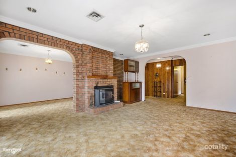 Property photo of 10 Mayfield Grove Altona Meadows VIC 3028