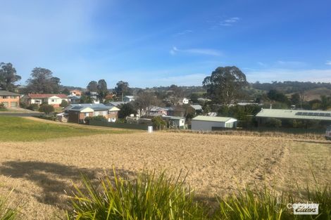 9 Norman Ave, Bega, NSW 2550