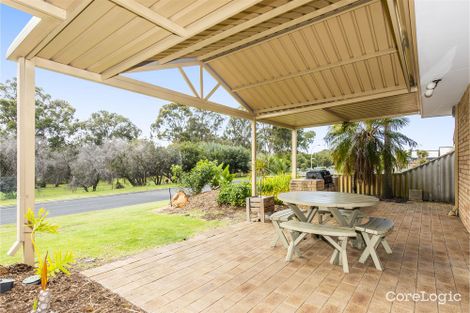 Property photo of 2 Leahy Court Leeming WA 6149