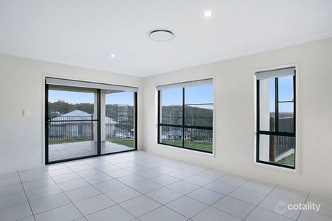 Property photo of 2 Sherwood Street Mount Lofty QLD 4350