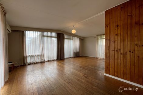 Property photo of 4 Mayfair Avenue Templestowe Lower VIC 3107