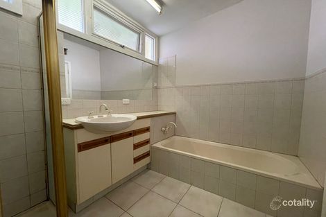 Property photo of 4 Mayfair Avenue Templestowe Lower VIC 3107