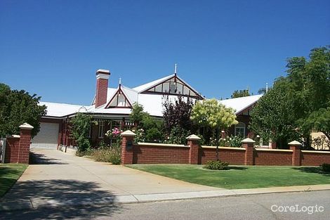 24 Lockett Crst, Winthrop, WA 6150