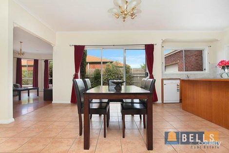 Property photo of 23 Antionetta Way Hillside VIC 3037