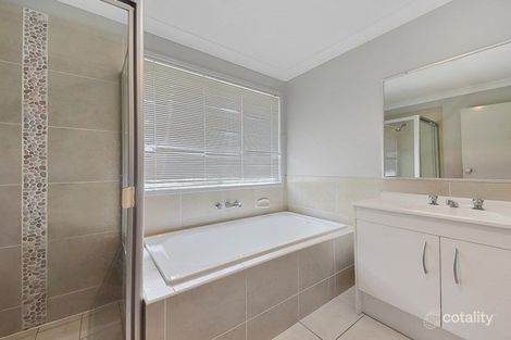 49 Swan Pde, Warner, QLD 4500