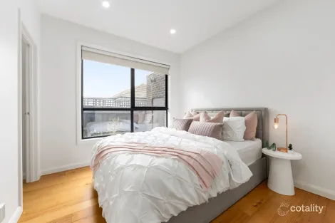 Property photo of 2/63 Ormond Road Clayton VIC 3168