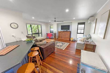 2/5 Gibbons Ct, Agnes Water, QLD 4677