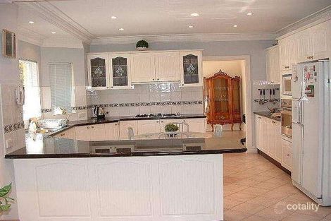 Property photo of 28 Cannons Parade Forestville NSW 2087