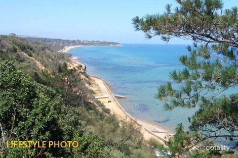 Property photo of 20A Carnoustie Grove Mornington VIC 3931