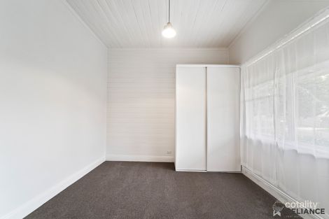 Property photo of 4 Toolern Street Melton South VIC 3338