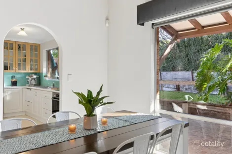 5/10 Dover Rd, Scarborough, WA 6019