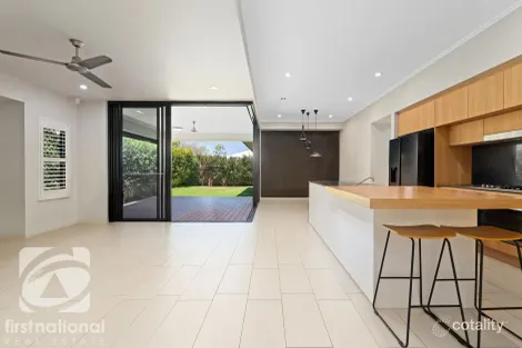Property photo of 10 Featherwood Street Mount Low QLD 4818