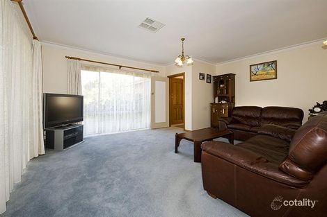 Property photo of 7 Gayle Street Watsonia VIC 3087