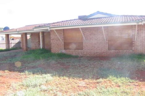 Property photo of 4 Kenneally Place Boulder WA 6432