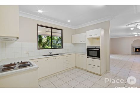 Property photo of 11 Riverside Avenue Barellan Point QLD 4306