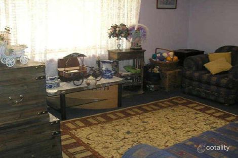 Property photo of 76 Chasselas Avenue Eschol Park NSW 2558